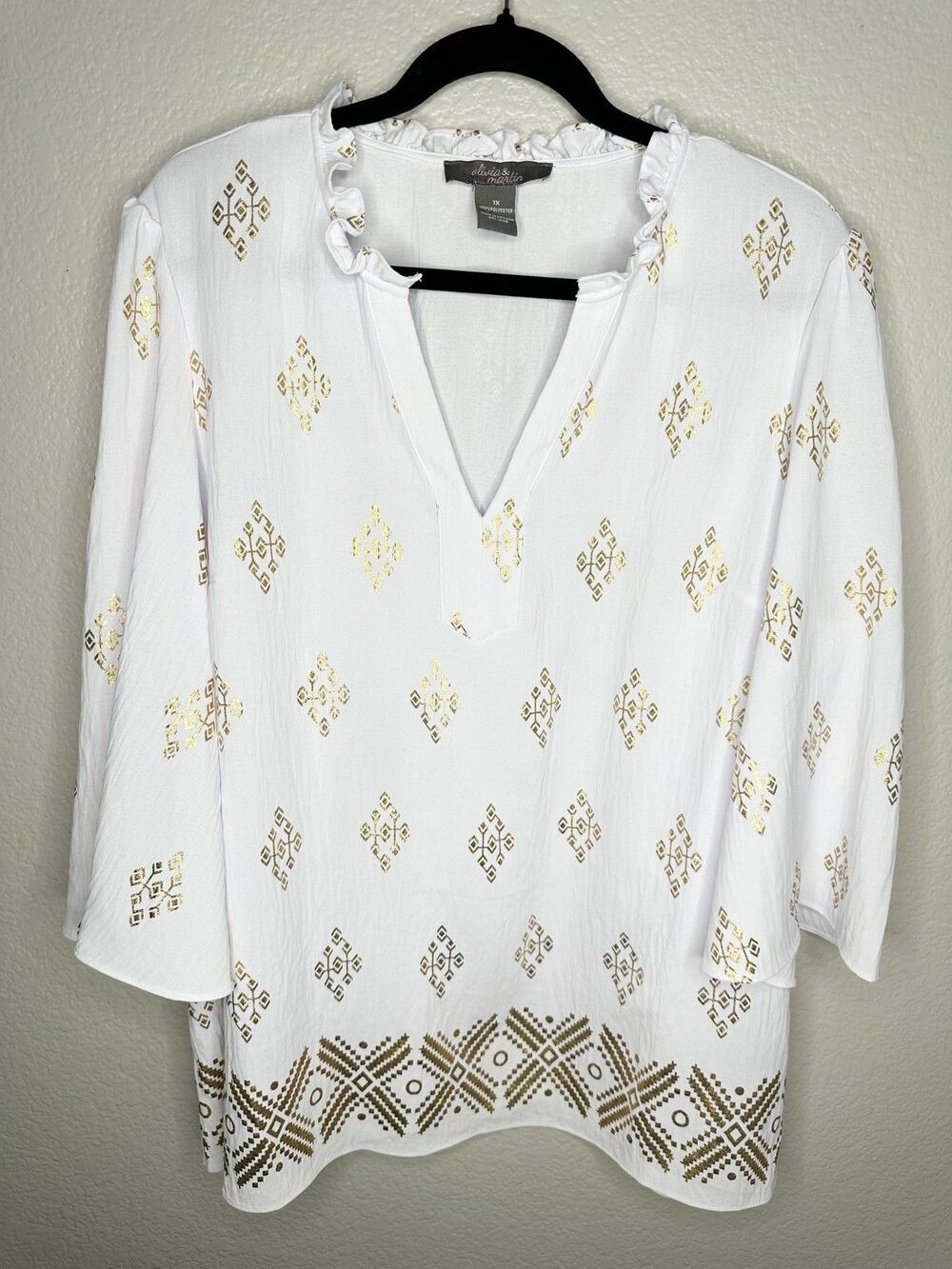 Olivia & Martin Shirt Womens 1X White Gold Foil Ruffle Split Neck Boho Blouse